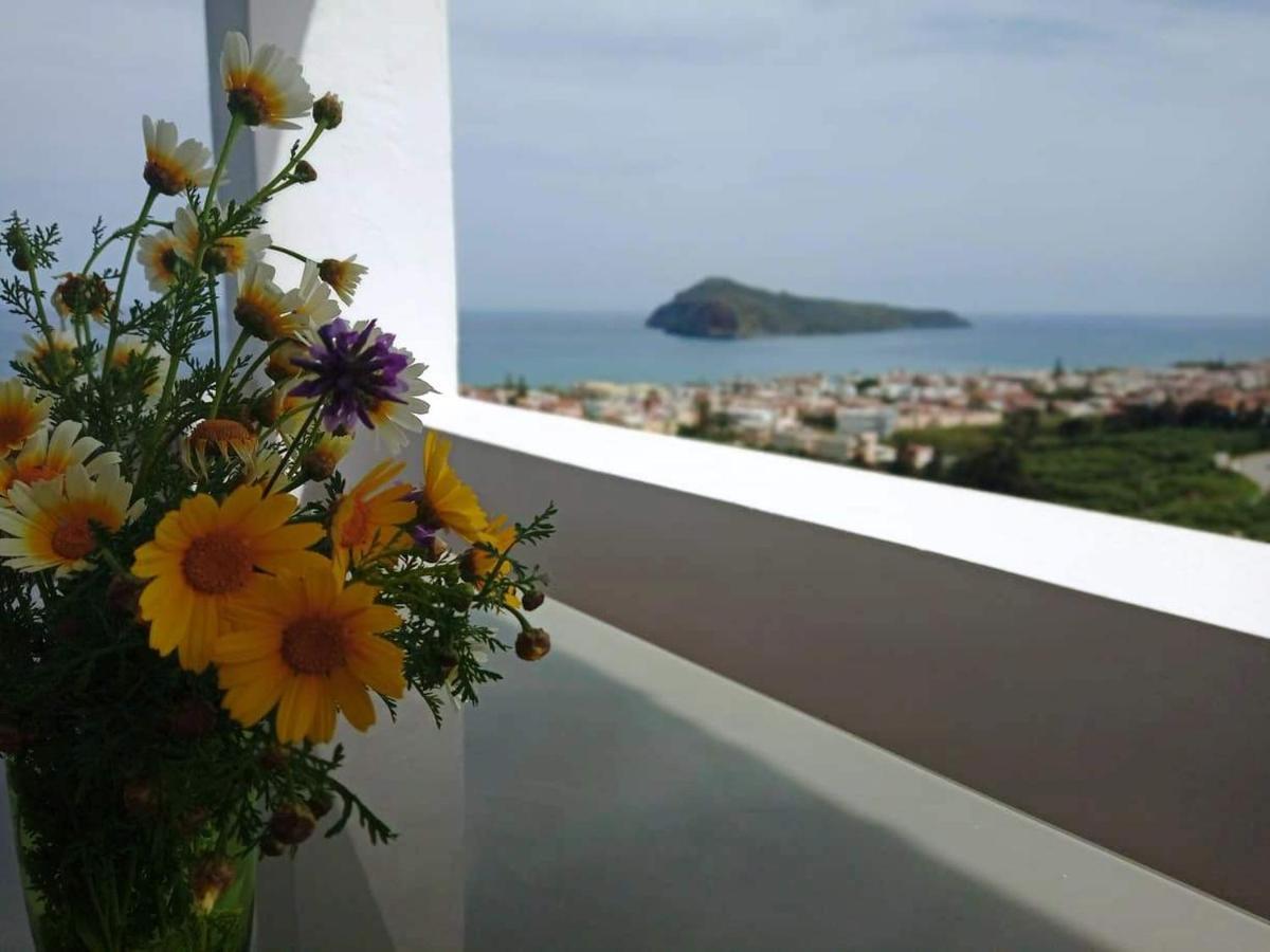 Thea Apartment Agia Marina Exterior foto
