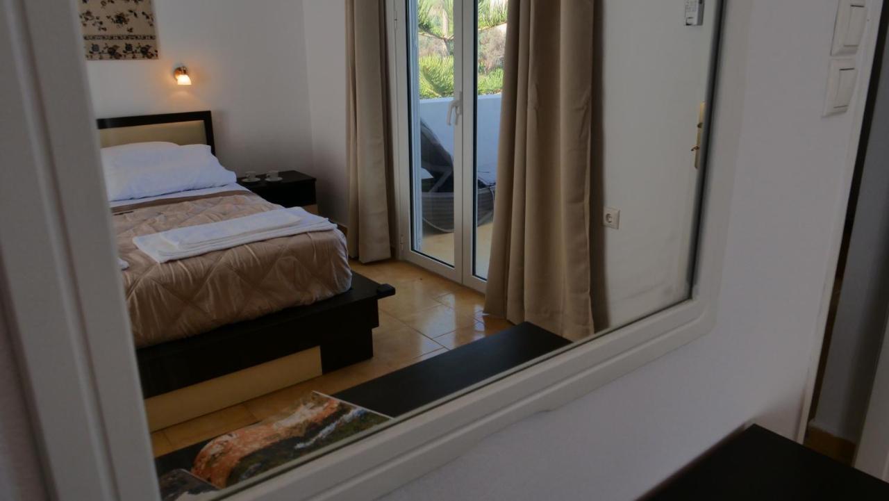 Thea Apartment Agia Marina Exterior foto